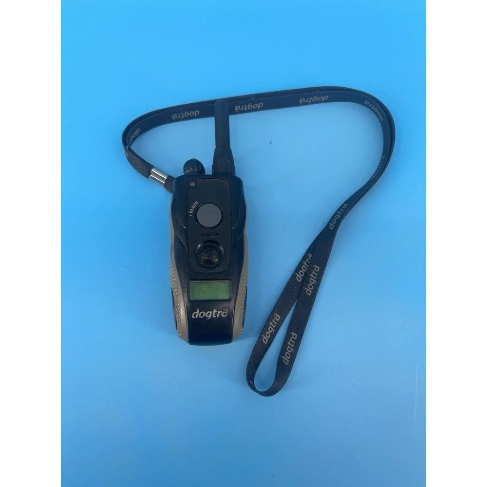 Dogtra 1500S Dog Training Remote Transmitter Only Powers On Untested